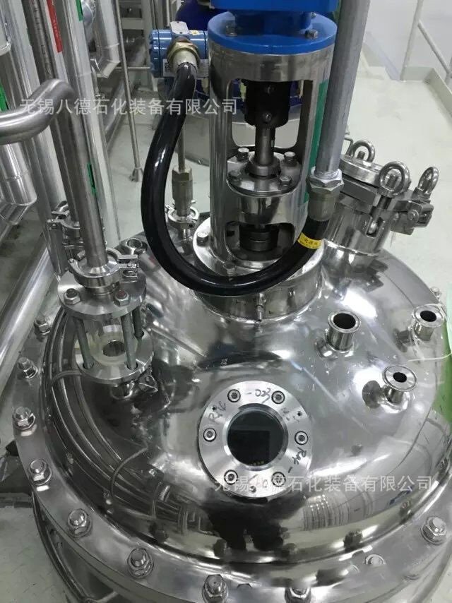 導熱油外盤管加熱反應(yīng)鍋